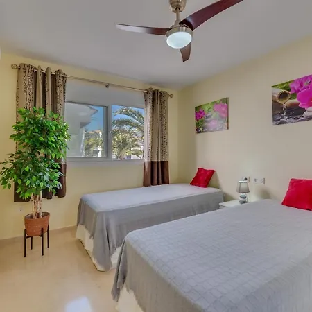 Апартаменты Beach Apartment Marbella Марбелья