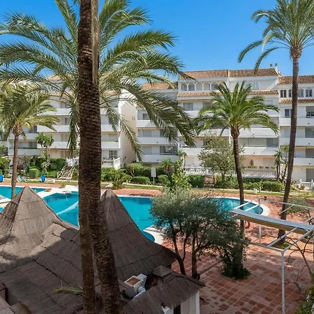 Beach Apartment Marbella アパート