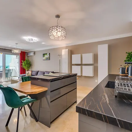 Beach apartment Marbella *